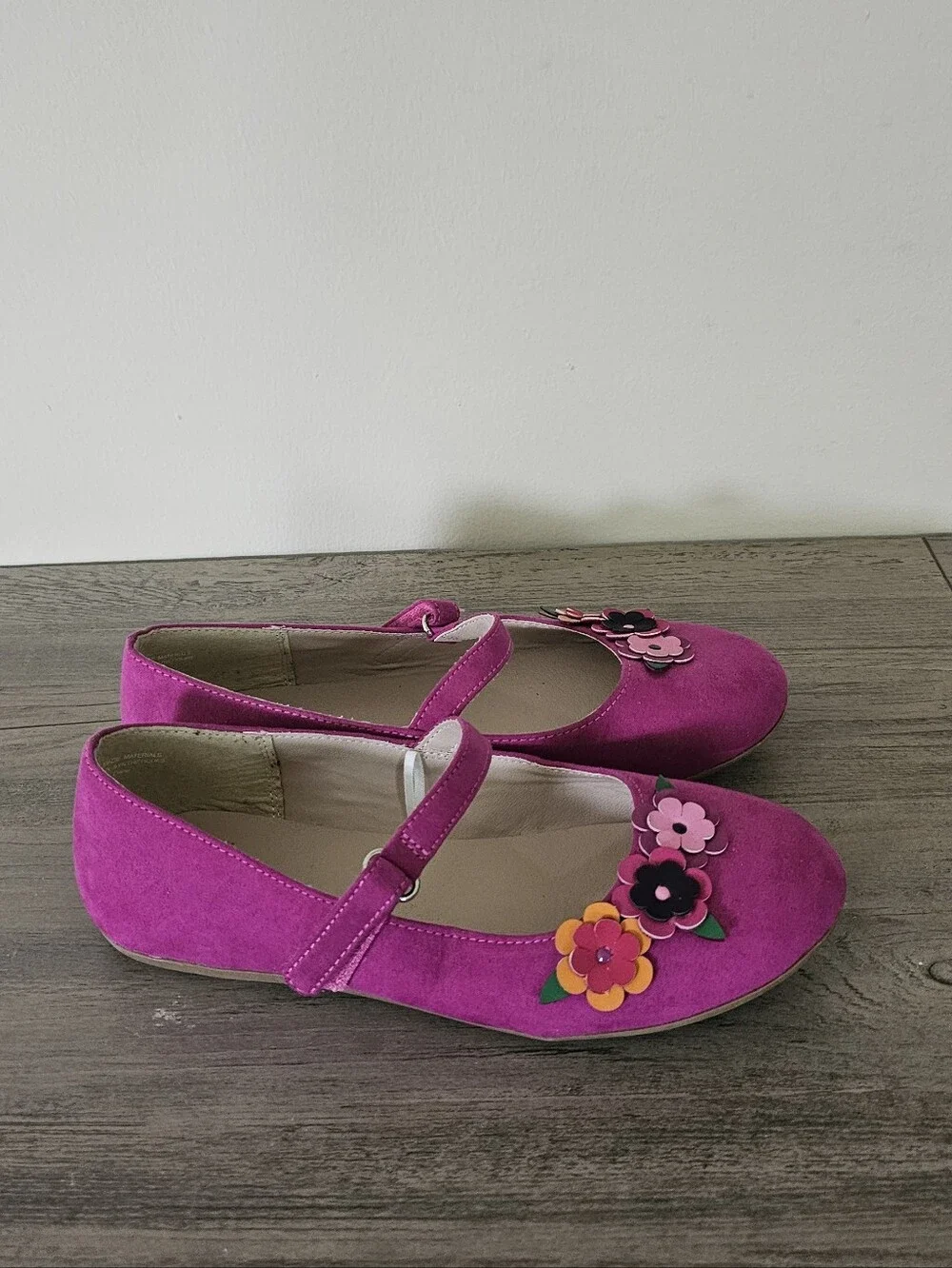 Gymboree size velcro